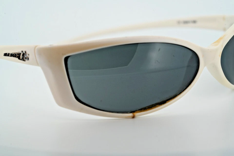 Подлинные солнцезащитные очки Arnette Swinger Megol с носовыми подушечками защита от ультрафиолета AN250 - Изображение 4 из 4