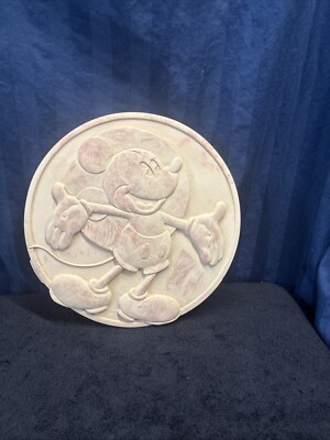 Mickey Mouse 12'' Round Plaster/Ceramic Wall Hanging You Can Paint    S8