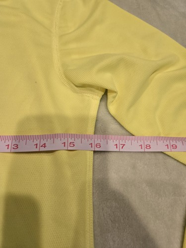 New BROOKS Run Happy Long Sleeve T-Shirt Women's Size XS Neon Yellow Crew Neck - Picture 4 of 9