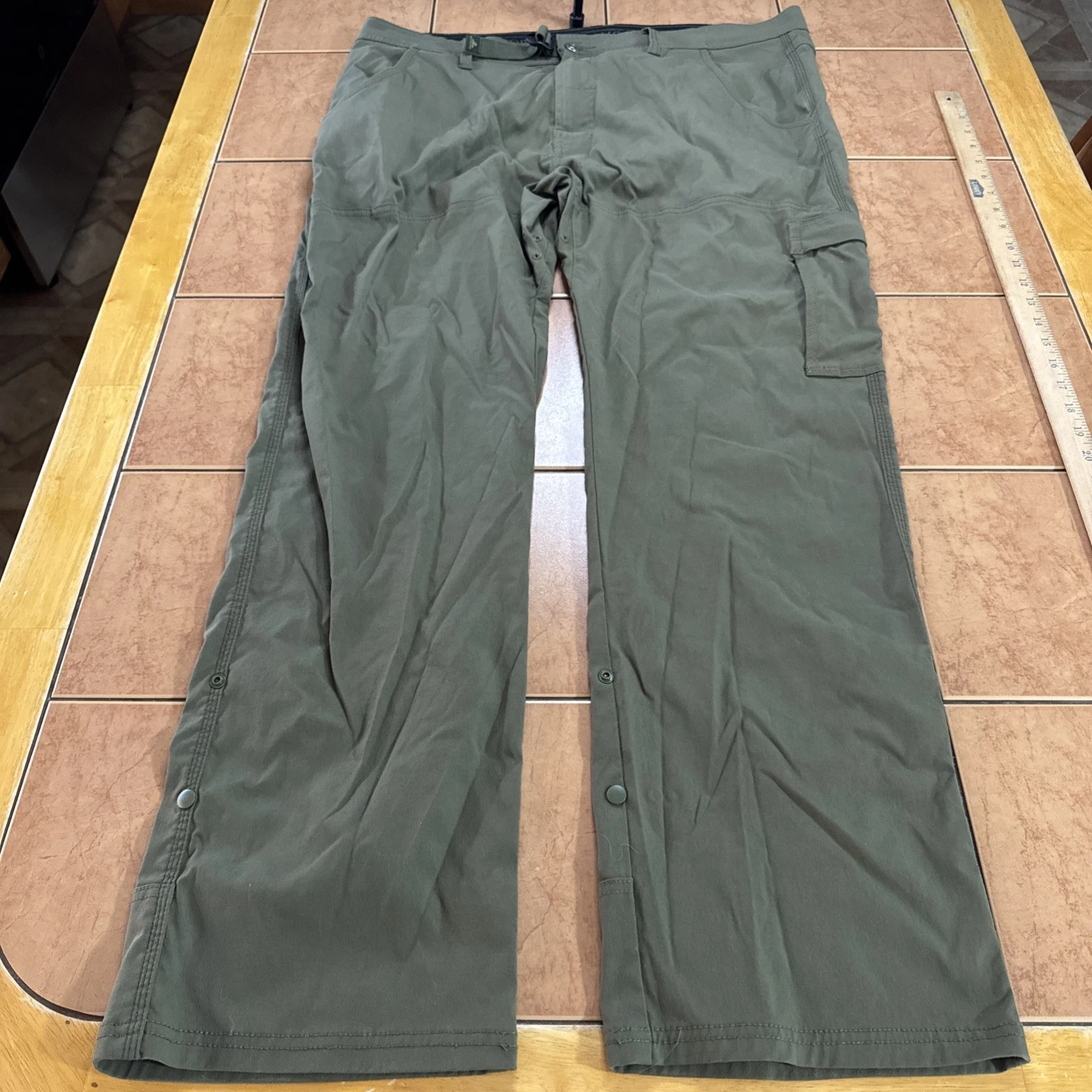 PrAna Stretch Zion Pants Mens 38 x 32 Army Green Hiking Cargo Stretch Nylon