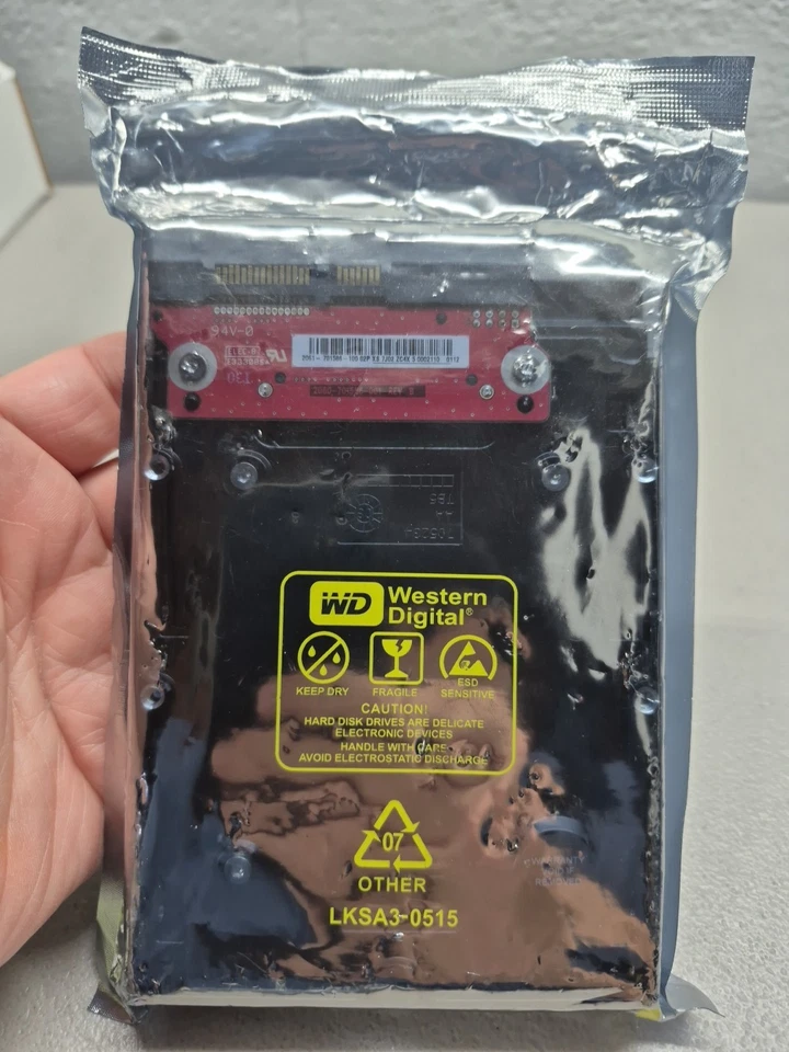 Western Digital WD1500HLFS-01G6U1 150GB VelociRaptor 2.5" SATA Enterprise - Image 3 of 3