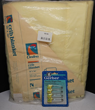 NOS Carters Vintage Yellow Crib Baby Blanket 36 X 50 Gerber Novelty Diaper Pins
