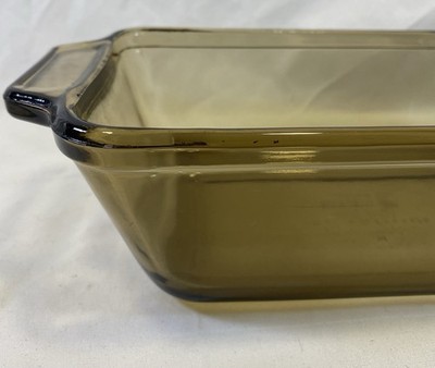 Vintage Anchor Ovenware 1.5 Qt. Loaf Glass Dish, Tan, 5.25'' x 9'' x 2.75''