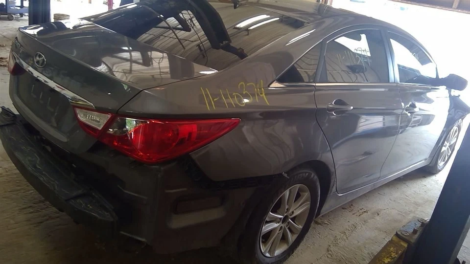 安全带前桶座 VIN C 第 5 位混合动力适用于 11-15 SONATA 10310235 — 第 3/4 张图片