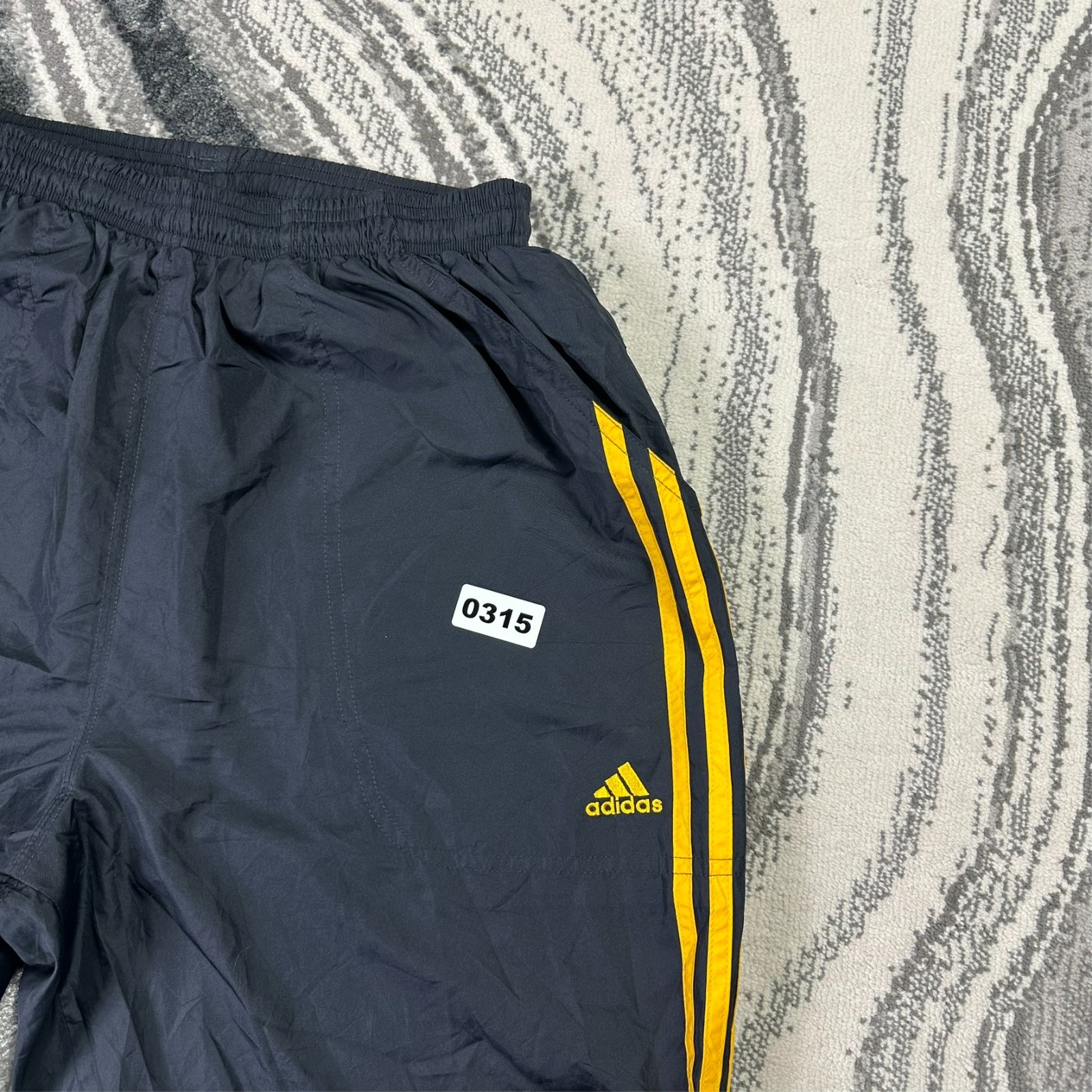 Women's VTG Adidas 2000s Black Navy Fade Oversized Baggy Sz M Tracksuit Bottoms image 2