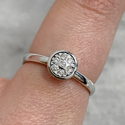 Ring 9 kt Gold Diamant Illusion Zargenfassung 9 kt 375 Weißgold - Größe N