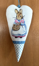 Acufactum Dekoherz Deko Herz Kreuzstich Sticken Enginger Potter Ostern Osterhase