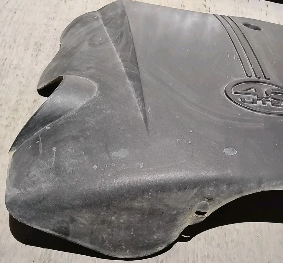 1998-1999-2000-2001-2002 LINCOLN TOWN CAR MOTOR COVER F8AE6A946CA - Imagem 2 de 4