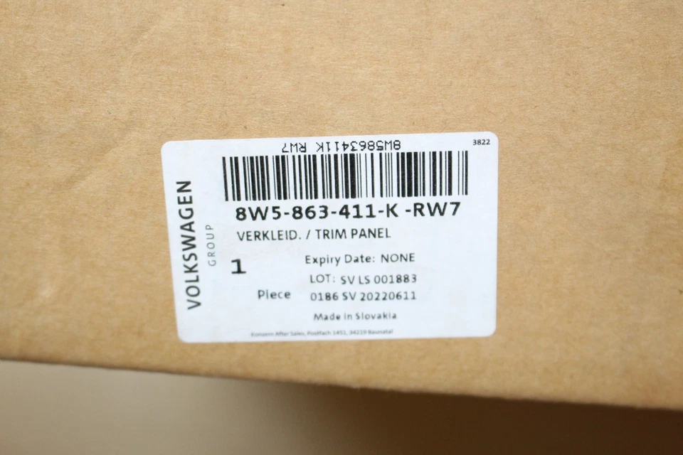 正品奥迪 A4,A4 Quattro 装饰适用于后置货架面板黑色 8W5-863-411-K-RW7 — 第 3/3 张图片