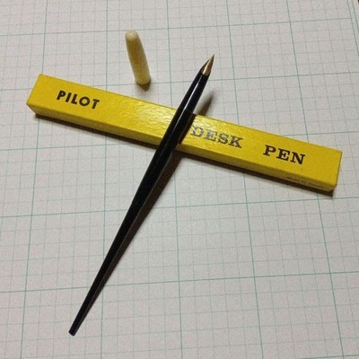 PILOT DESK PEN 14K NIB Vintage Japanmade Authentic Black Ink Pen Rare