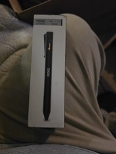 The Ridge Royal Black Bolt Action Pen Aluminu...