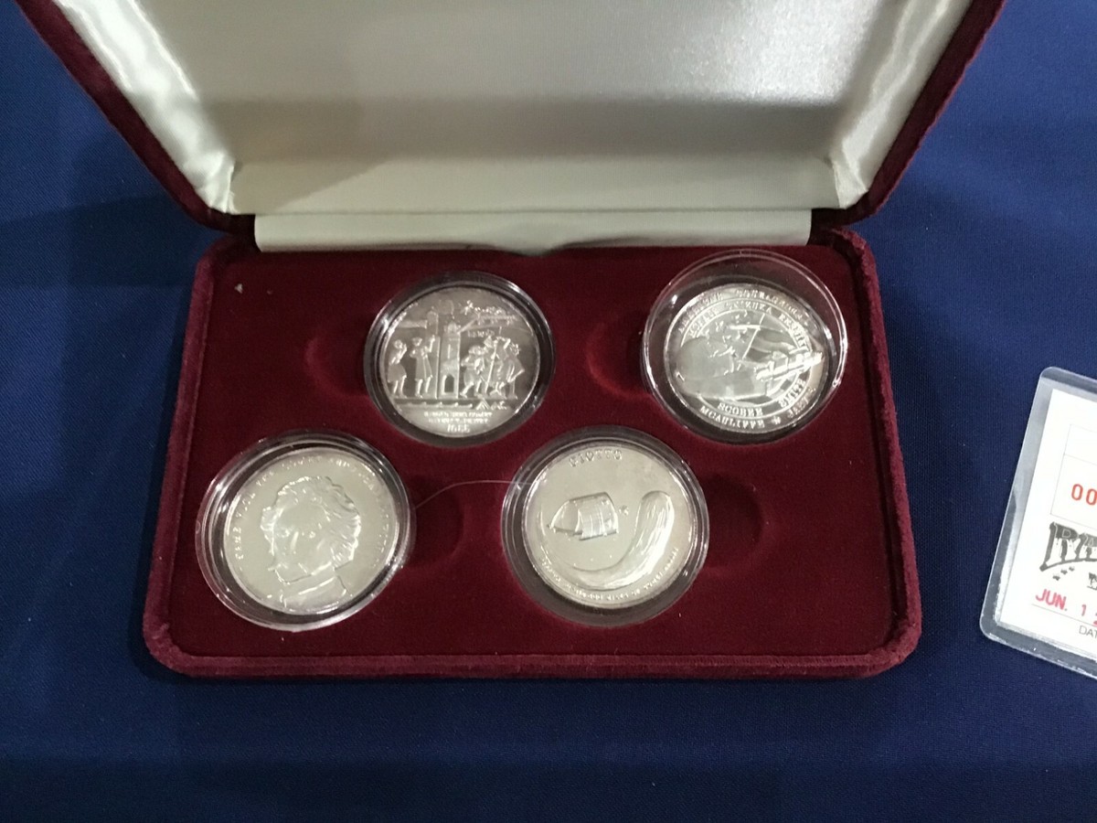1986 Rarities Mint Comet Haley Series Silver Medal Set of 4 Proofs