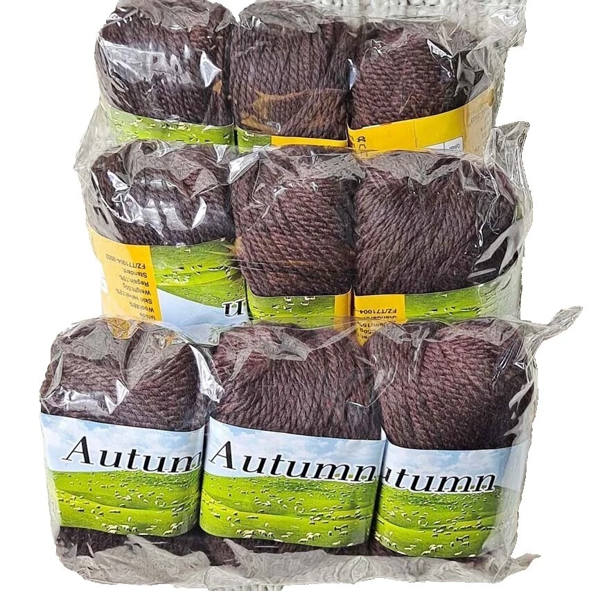 T-Shirt/Camiseta marrón Yarns