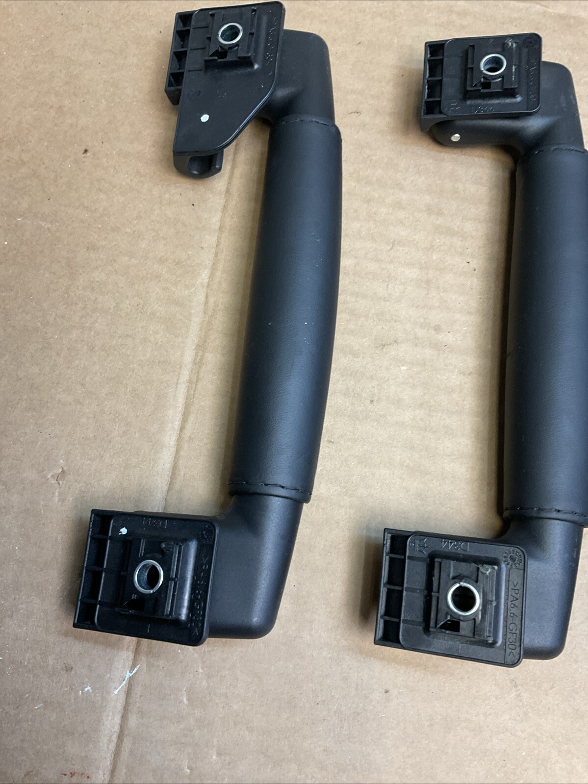14-17 MASERATI QUATTROPORTE OVERHEAD ROOF GRAB HANDLE SET OF 4  OEM