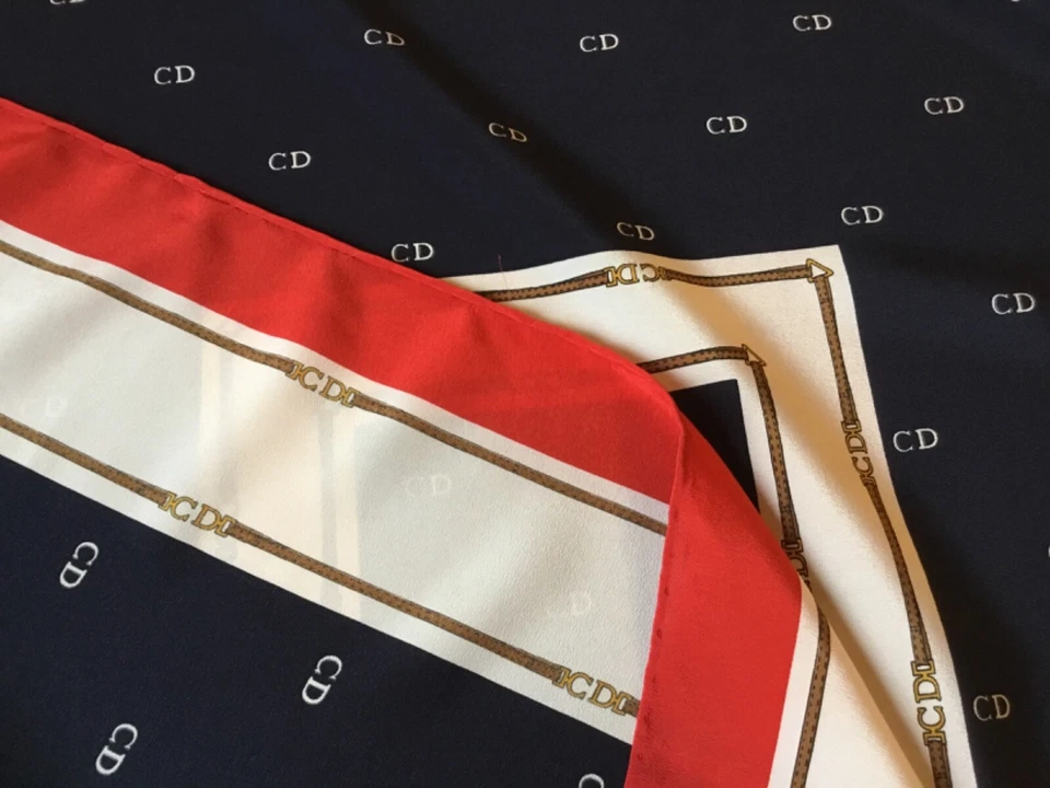 SMART CHRISTIAN DIOR VINTAGE HAND ROLLED SILK SCARF.  VGC.  29 x 28 INCHES.   a - Image 4 of 4