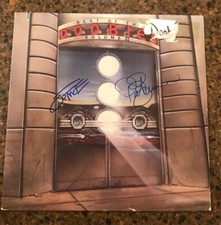 * THE DOOBIE BROTHERS * signed vinyl album * JOHN MCFEE & PATRICK SIMMONS * 1