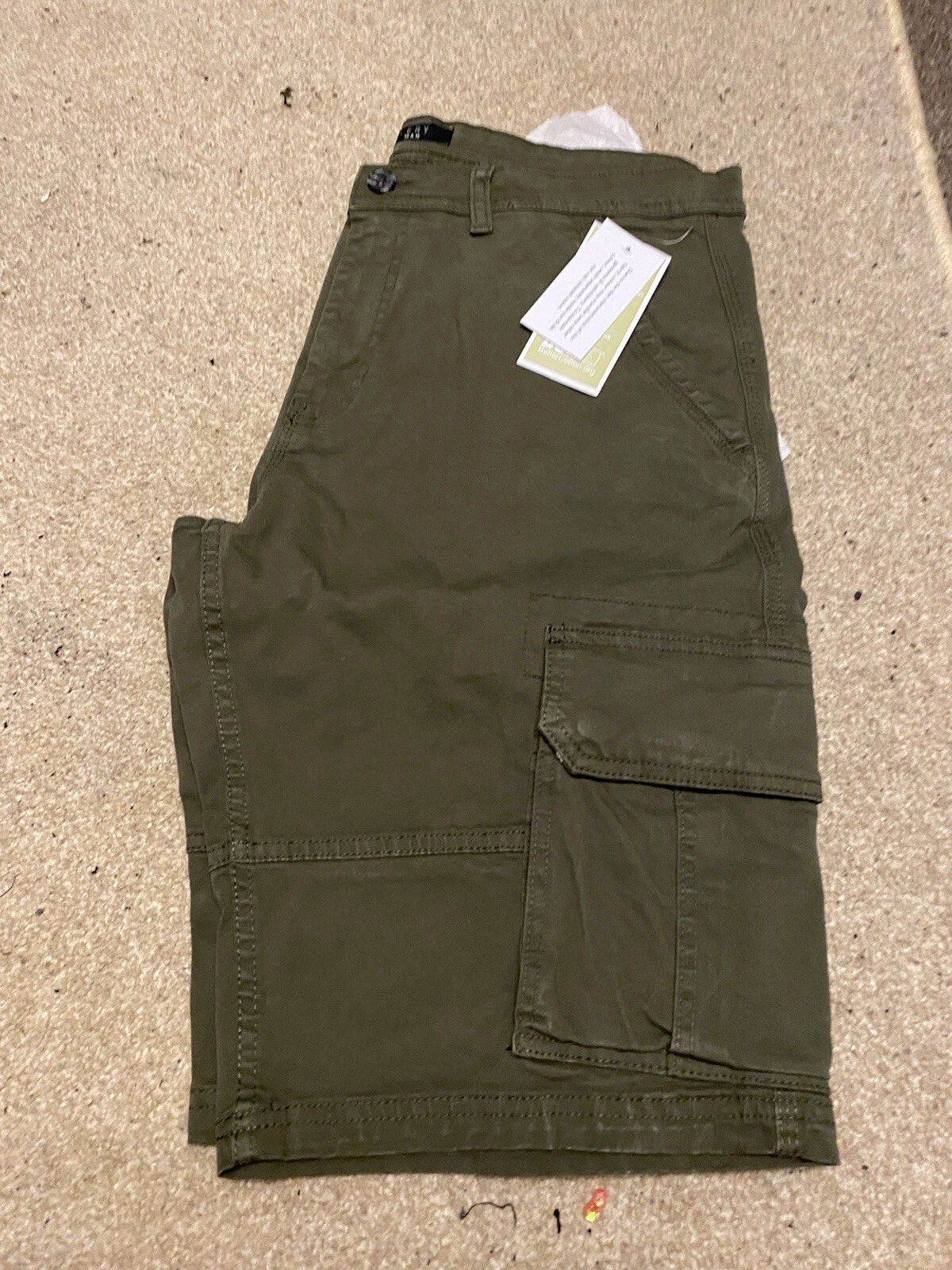 Men’s Khaki & Navy Combat Shorts Medium
