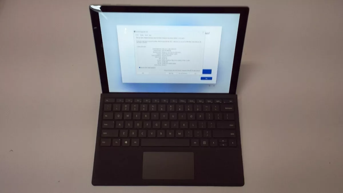 Microsoft Surface Pro 5 1807 13