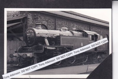 BRITISH RAILWAYS - EX LMS - STANIER 2-6-4T NO.42471 @ CREWE WKS - PHOTO #14486