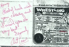 Art Crews Pro Wrestler Hand Signed Autograph 5.25x7.5 Paper Cut