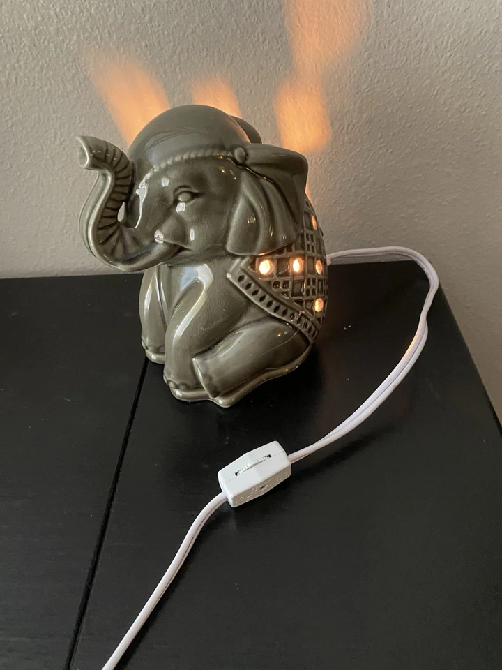 Ceramic Elephant Accent, Desk, Lamp, Night, Light Fairy Light - Image 2 of 4