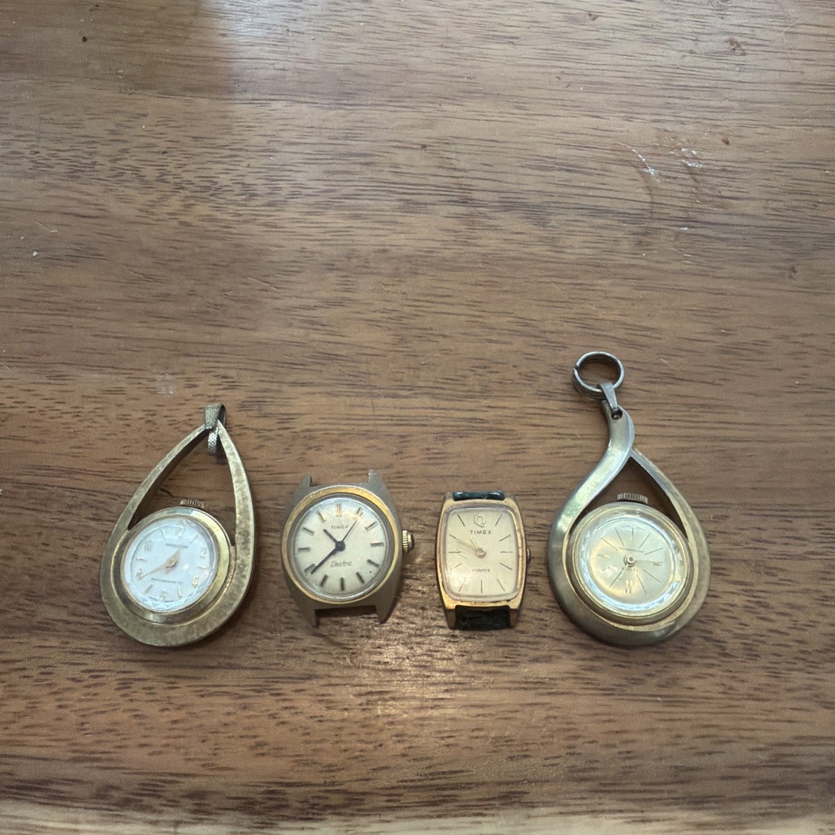 Lot Of 4 Vintage Watches Ilona Timex Windsor Swiss Made Untested
