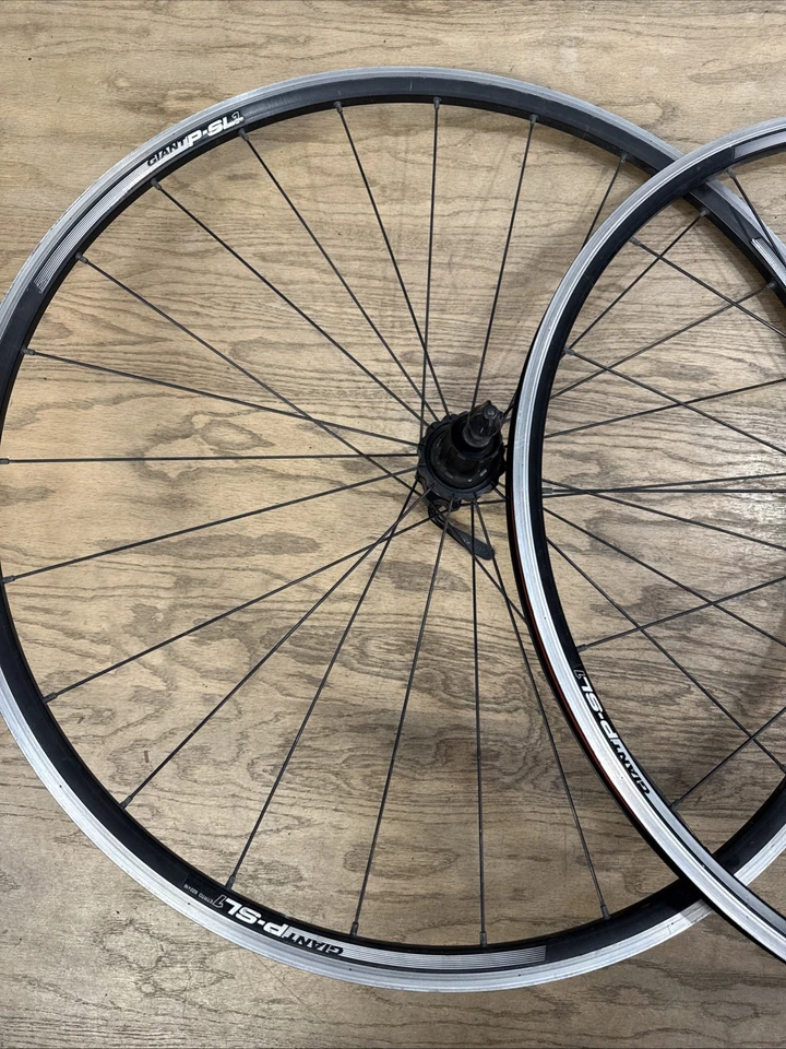 Juego de ruedas de bicicleta de carretera Giant P-SL1 700c 130/100 mm QR 8-10 velocidades freno de llanta negro Foto 3 de 4