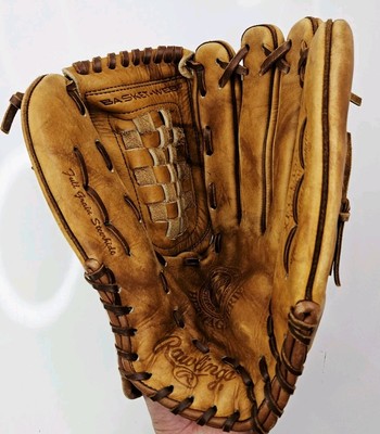 Rawlings Heritage Series XFG135S Baseball Glove 13.5