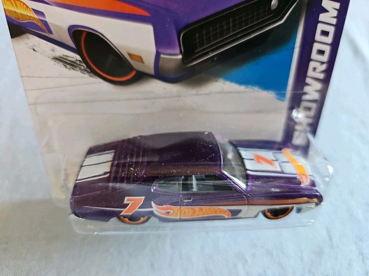 2012 Hot Wheels '70 FORD TORINO Purple 178/247 GREAT CARD Racing