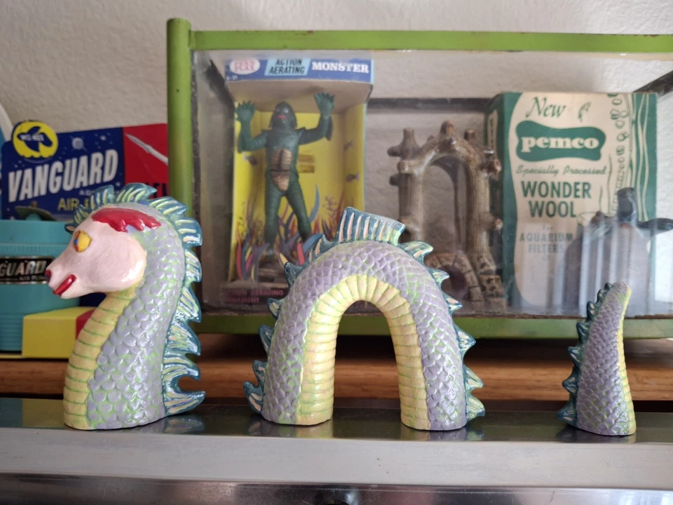 Antiguo acuario de cerámica vintage 3 piezas cara rosa serpiente marina monstruo del lago Ness Foto 3 de 4