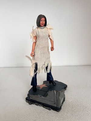 MOORE COLLECTABLES BUFFY THE VAMPIRE SLAYER SERIE CORDELIA SLAVE ACTIONFIGUR