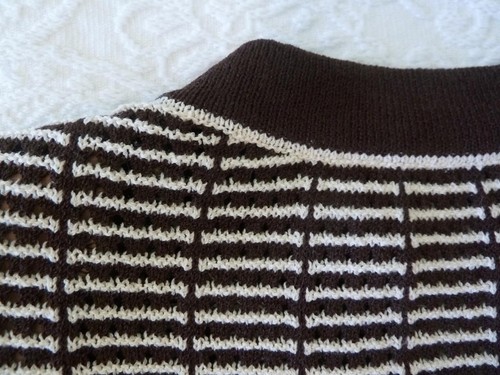 Set 2 pezzi ST JOHN COLLECTION Marie grigio marrone bianco maglia zip cardigan e guscio 6 CE - Foto 17 di 24