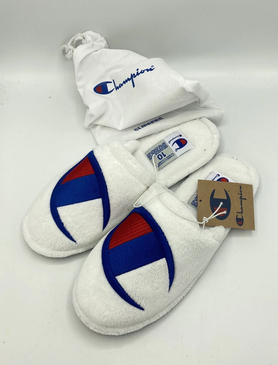 Champion Men s White Sleepover M Slippers w Bag Size 10