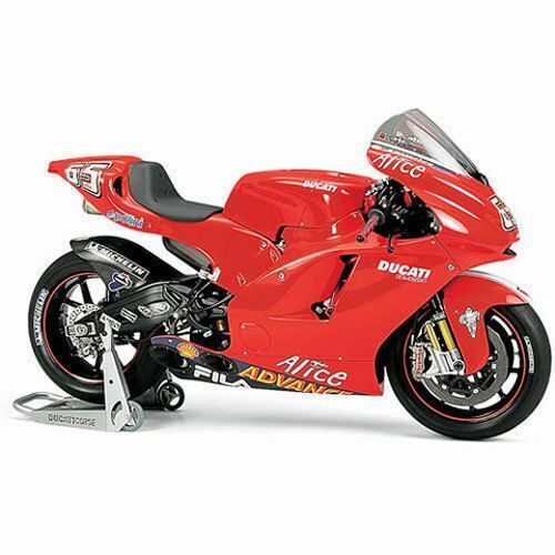 Tamiya 14101 Ducati Desmosedici 1\12 Scale Bike Kit