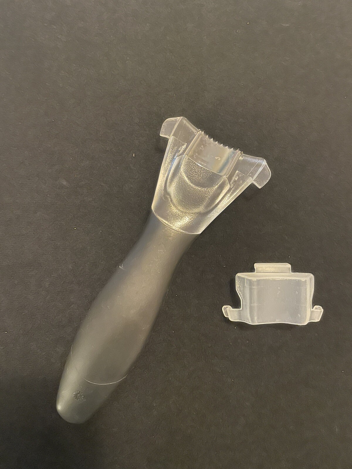 Pampered Chef Kernel Cutter #1114  Stainless Steel Corn on Cob