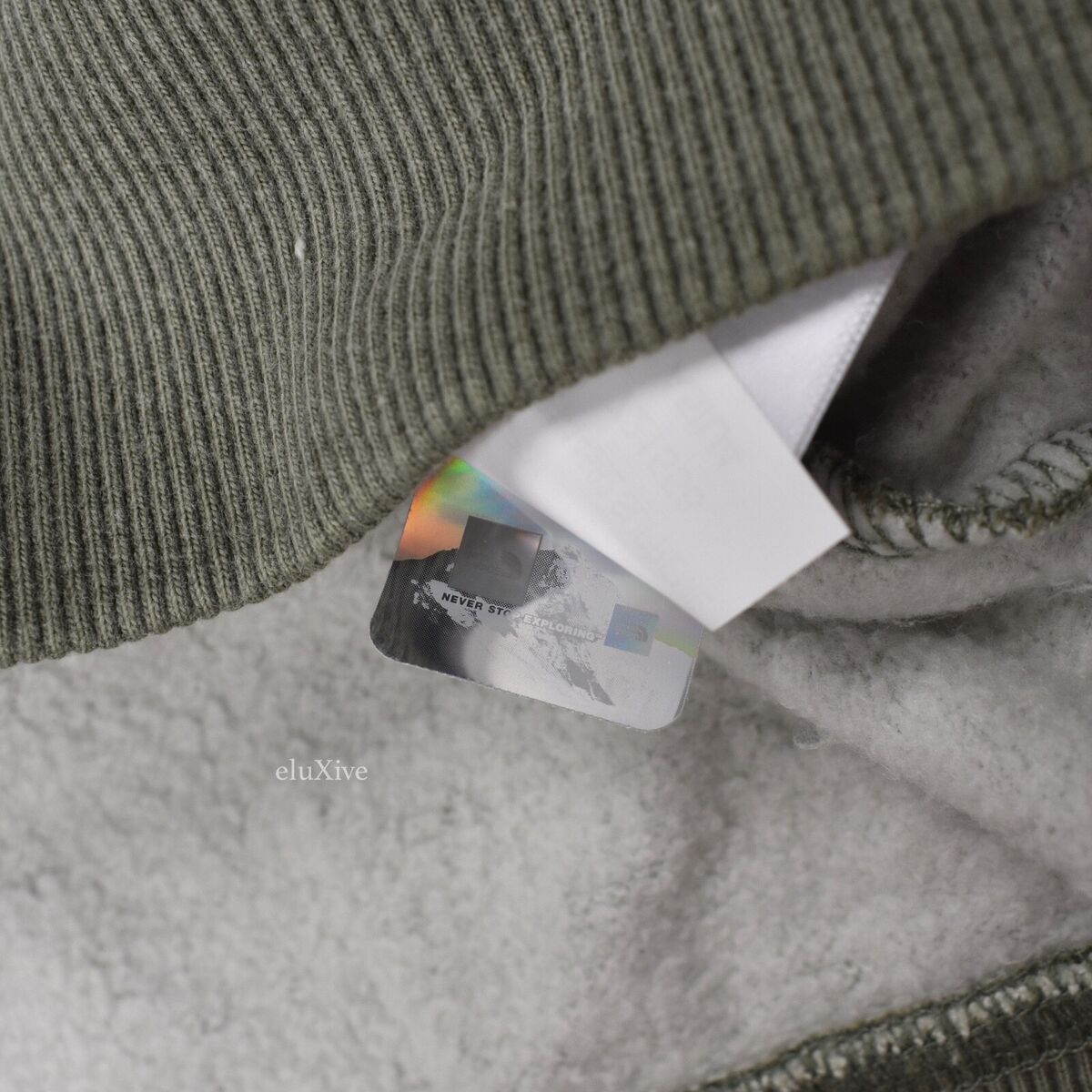 NWT Supreme NY The North Face Pigment Print Logo Sweatshirt NWT Supreme NY The North Face Pigment Print Logo Sweatshirt