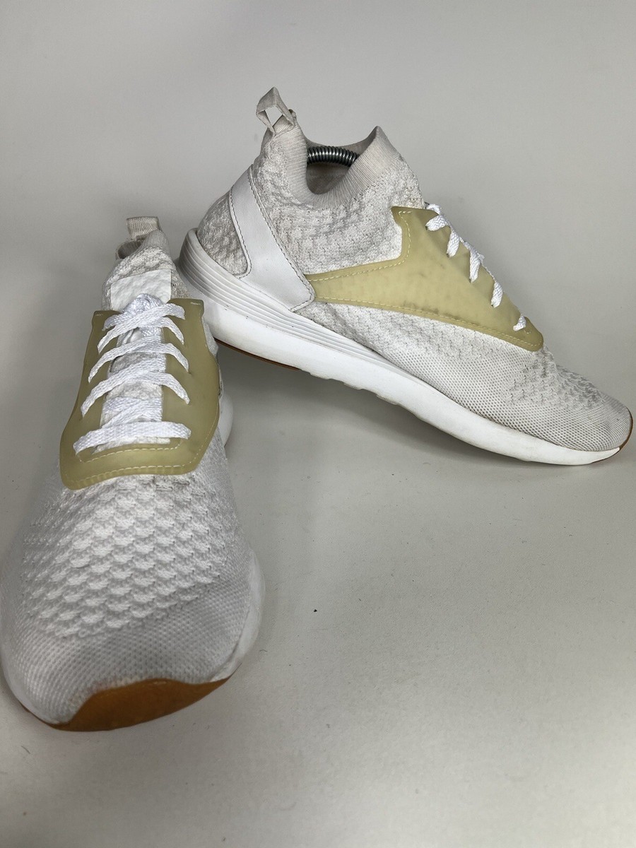 Running Shoes Reebok Zoku Runner Beige Reebok Zoku Runner