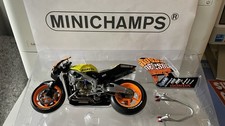 Minichamps 1/12 Scale 122 037196 Honda RC211V Rossi Valencia 2003 Austin Powers