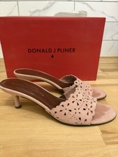 donold j pliner Couture Pink floral mule Kitten heel open toe 7.5N