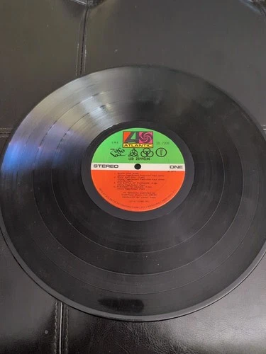 Led Zeppelin IV Vinyl Record LP Stereo Atlantic Records SD-7208 No Sleeve.