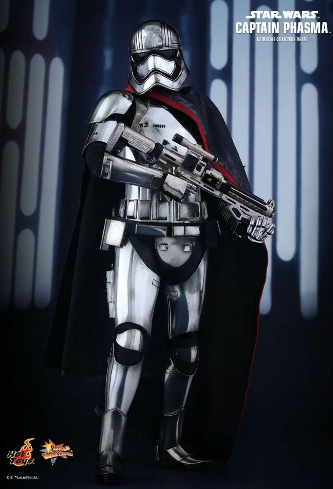 Hot Toys MMS328 Star Wars First Order Force Awakens Captain Phasma
