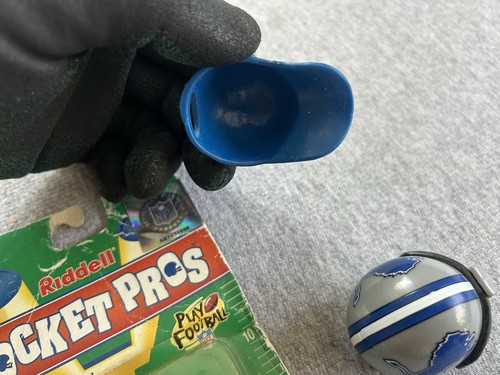 Vintage 1997 Detroit Lions Mini Riddell Football Helmet.Gumball Cap & Helmet - Picture 9 of 14