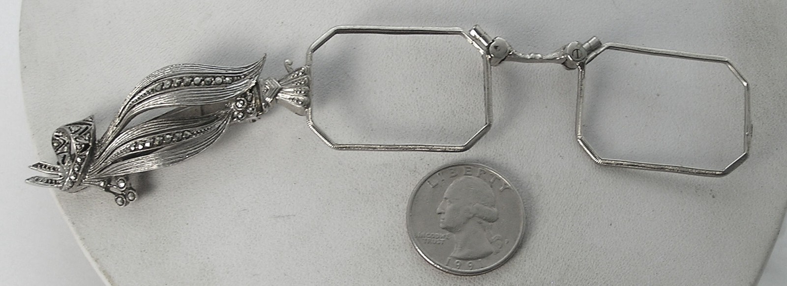 Rare Engraved Deco Lorgnette Spring Flip Open Opera Glasses Sterling Marcasite