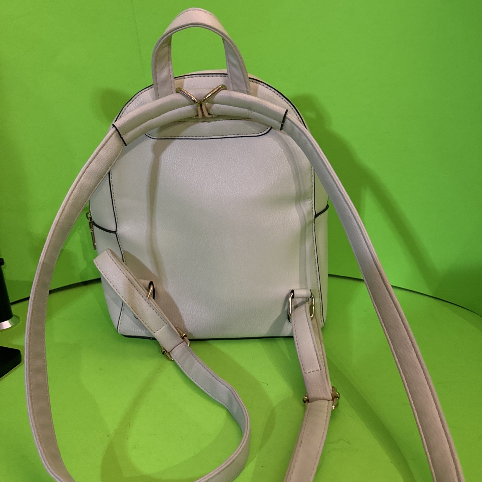 Medium Backpack - image 3