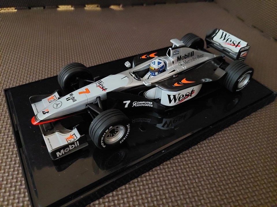 MINICHAMPS 1/18 McLaren Mercedes MP4-13 WEST Logo 1998 David Coulthard No.7 - Image 2 of 4