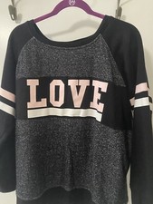 Love Sweatshirt