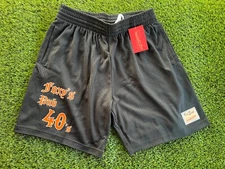 NWT Foxy's Pub 40's x Mitchell & Ness x Fred Regal Men's Basketball Shorts Large