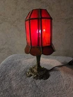 Vintage Tiffany-Style Stained Glass Accent Lamp with L&L WMC Metal Bace 1973