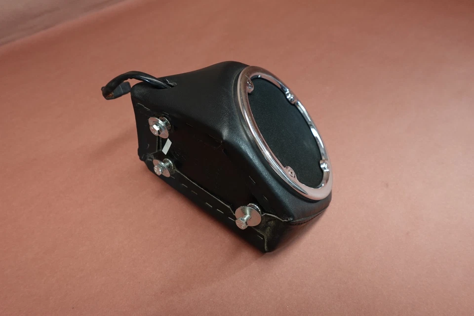 1999-2000 Harley Davidson Electra Glide FLHTCUI ПРАВЫЙ ДИНАМИК - Изображение 2 из 4