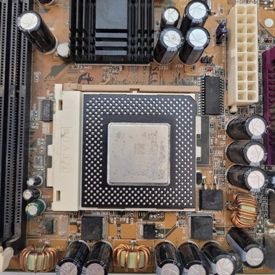 Intel Celeron CPU Processor 500MHz 128K 66MHz Socket 370 SL3FY FV524RX500